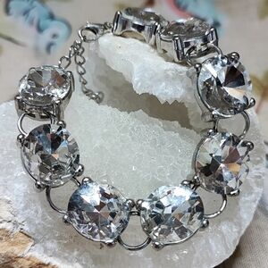 Crystal Clear Bling Thick Rhinestone Silver Tone Bracelet NEW Runway Formal EUC